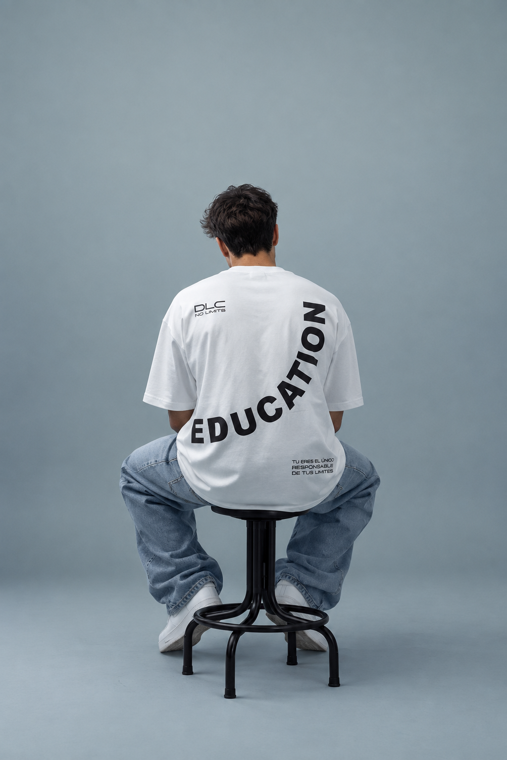 Camiseta DLC EDUCATION